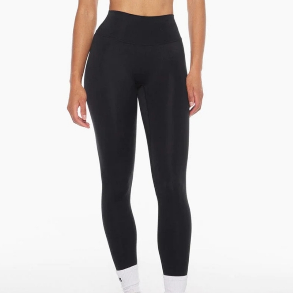 Isabella Mather x CSB seamless legging